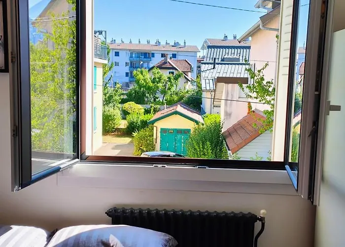 Zen Dans Appartement-15mn Centre- Bien-etre Et Detente 民宿 阿讷西
